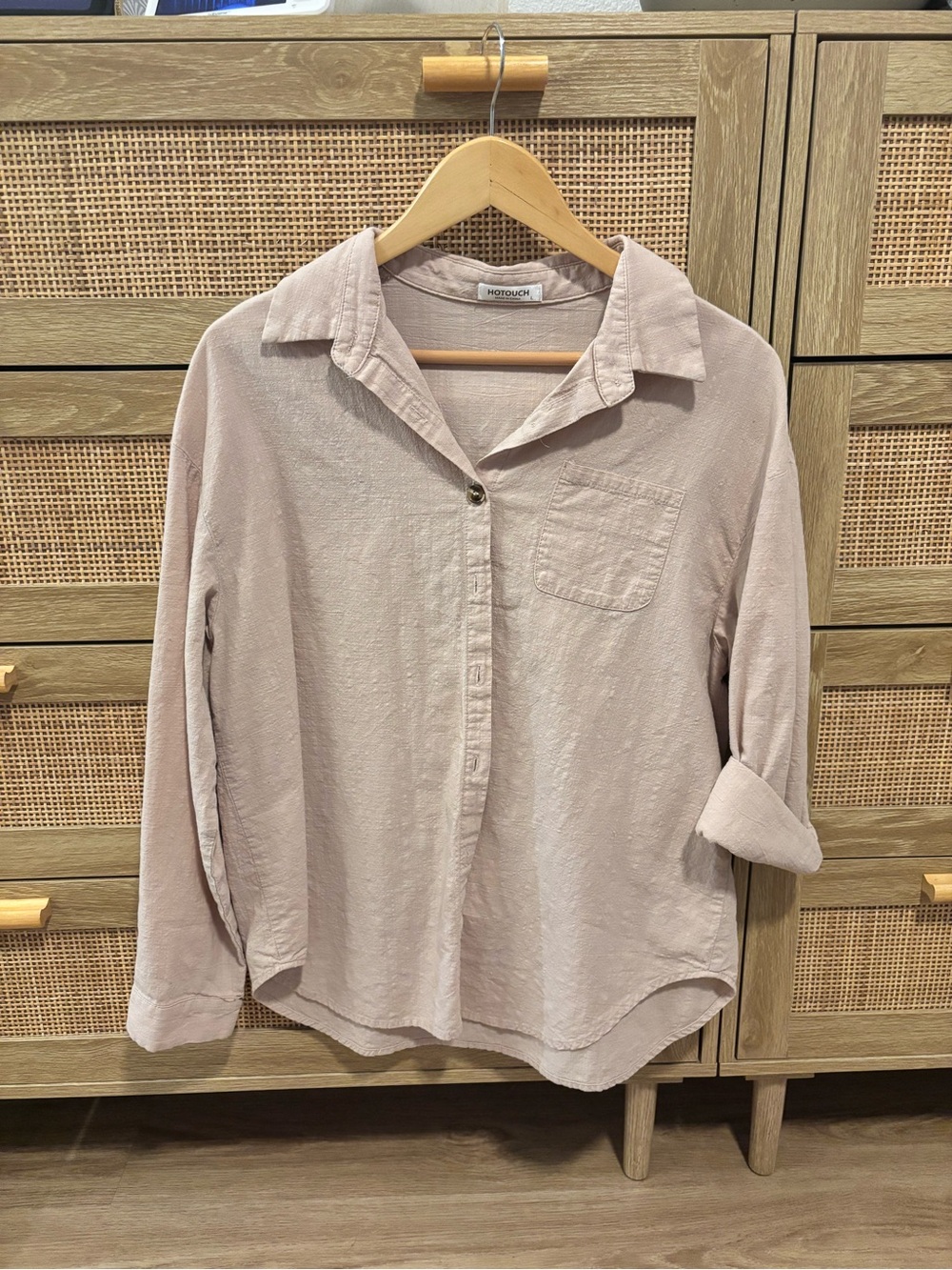 Relaxed Button-Up Shirt with Chest Pocket